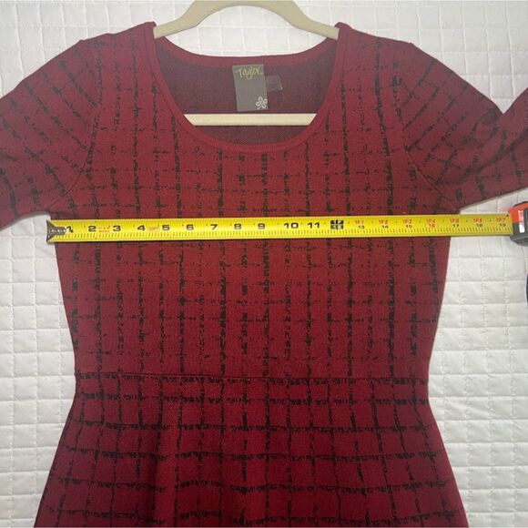 Taylor Phyllis Sweater Dress Size S - Picture 5 of 11